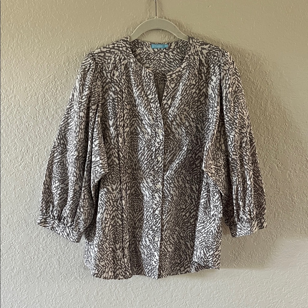 J. McLaughlin Monochrome Abstract Blouse